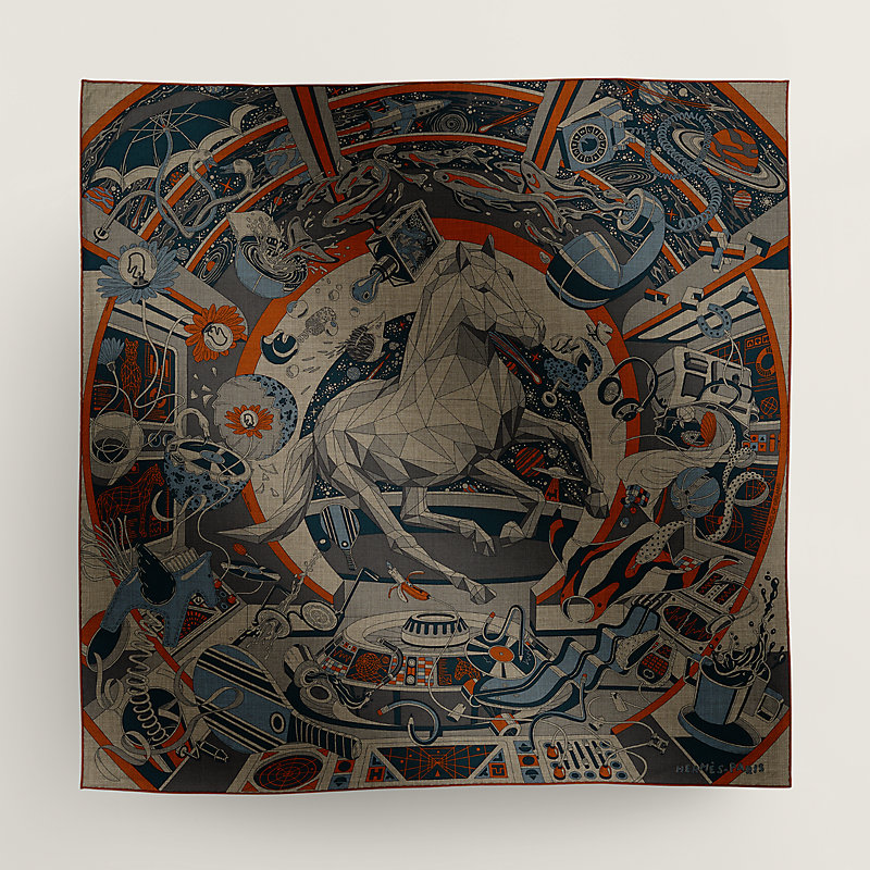 HERMES Faubourg Dreams カシミヤシルク カレ100 Faubourg of Dreams scarf 100 - Orange | Hermès Netherlands